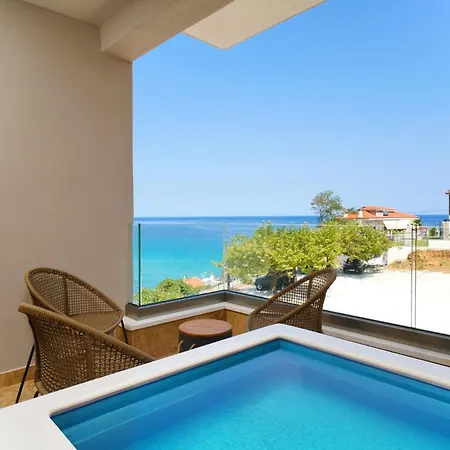 Hotel Kinira Koinyra