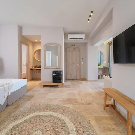 Hotel Kinira Koinyra