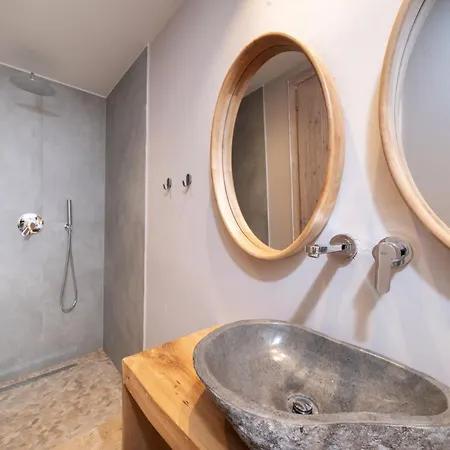 Hotel Kinira Hotell *