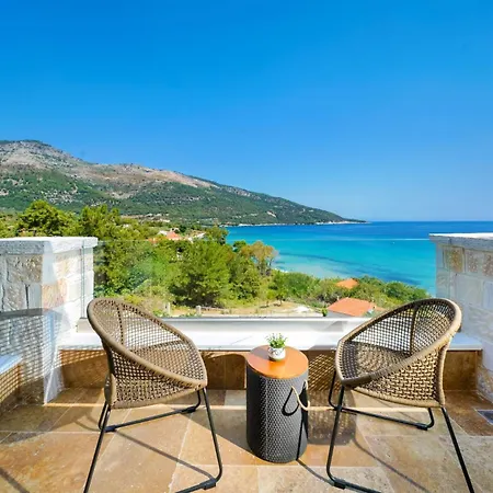 Hotel Kinira Hotell Koinyra